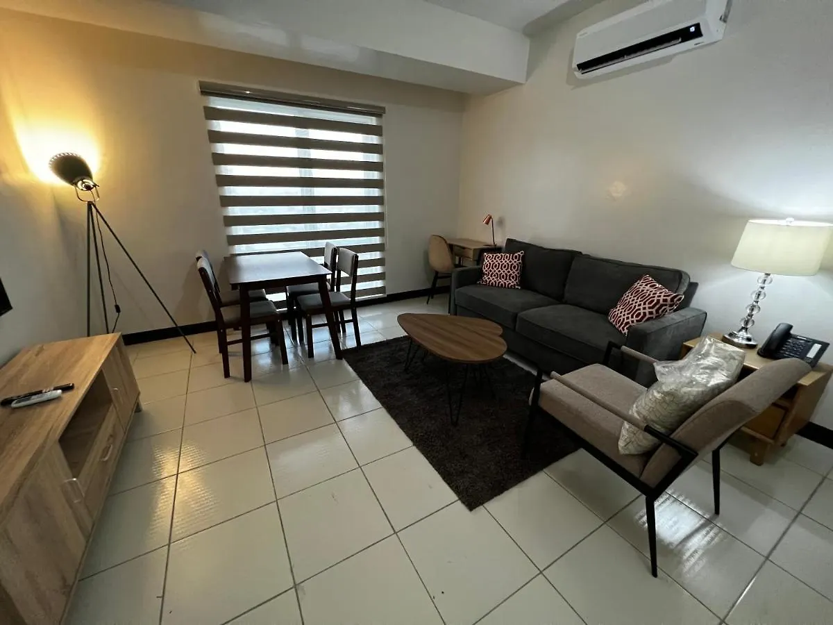 Apartment Amazing Views Across Shangrila Mall And Near Megamall Greenfield District Manila